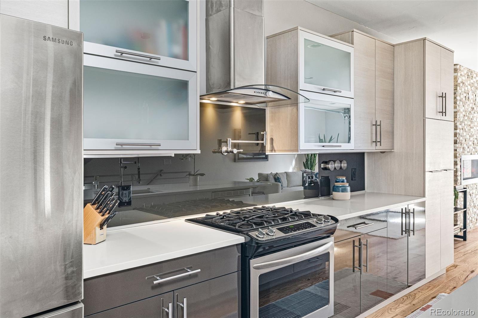 4477 Vrain Street Denver, CO 80212 - Photo 9 of 50