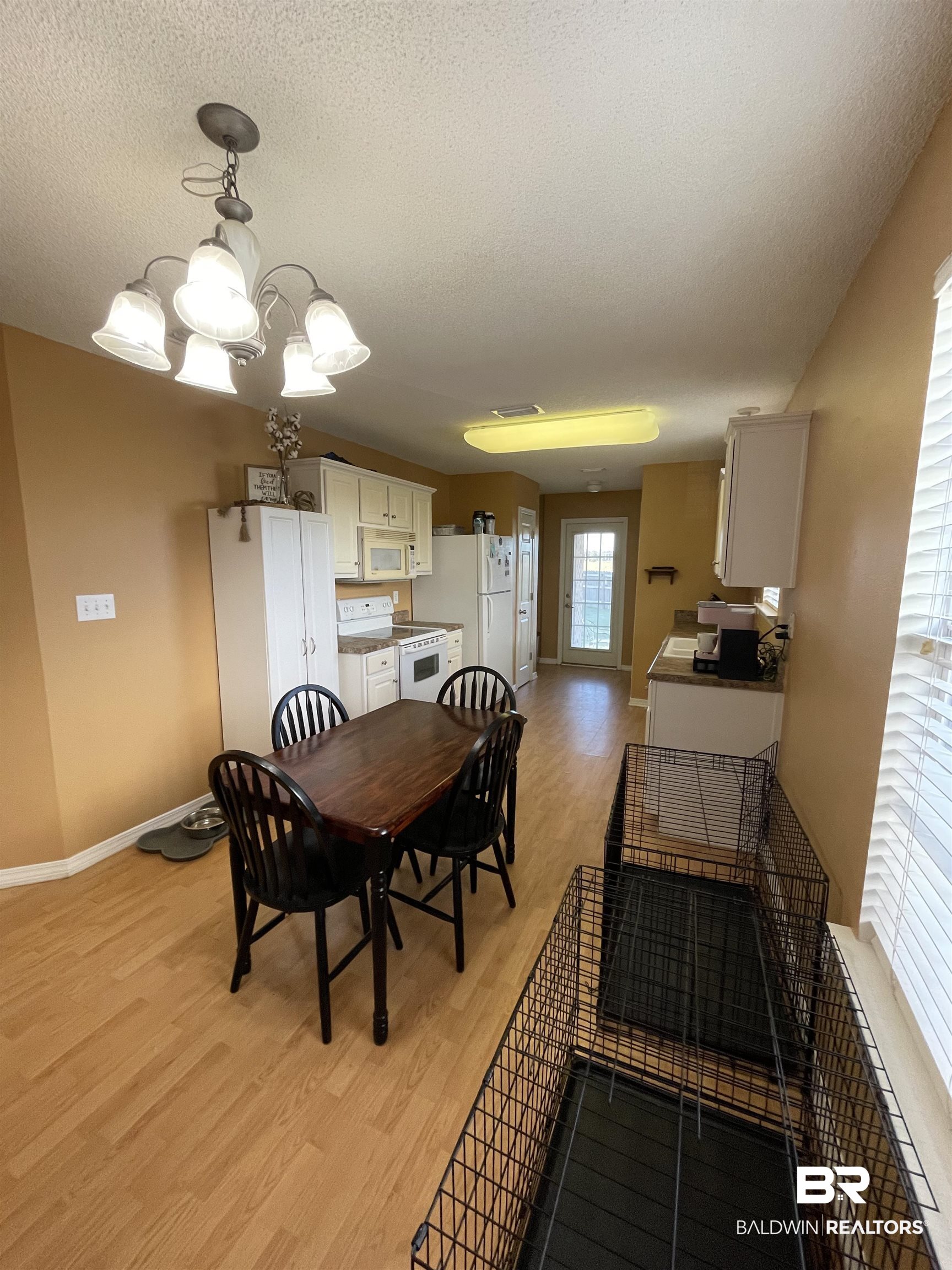 4009 Kendallbrook Loop Foley, AL 36535 - Photo 5 of 17 Dining & Kitchen Photo 1