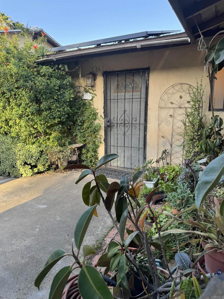 8515 Gardena Road Lakeside, CA 92040 - Photo 21 of 27 Front Door