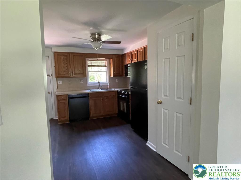 849 Weir Lake Road Kunkletown, PA 18058 - Photo 14 of 44 a view of a kitchen from the hallway