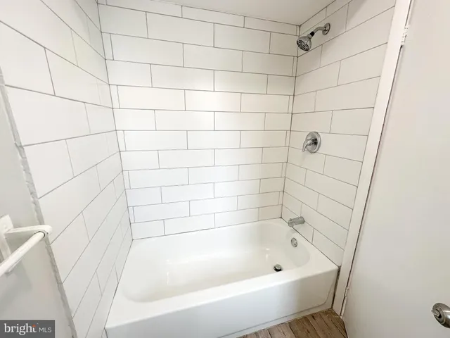 $1,750 | 19 Lane Avenue, Unit 1, Gloucester City, NJ 08030