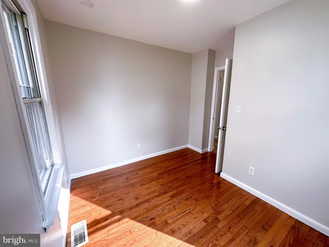 $1,750 | 19 Lane Avenue, Unit 1, Gloucester City, NJ 08030