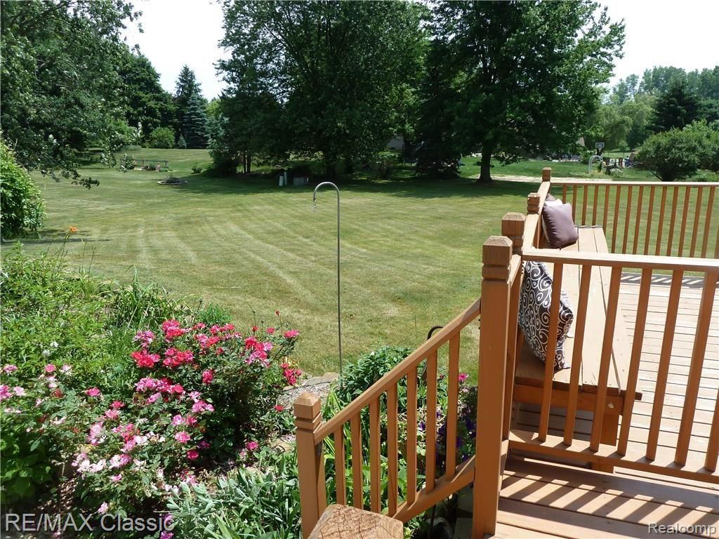 2795 Bullard Road Hartland, MI 48353 - Photo 27 of 41 P1050473.JPG