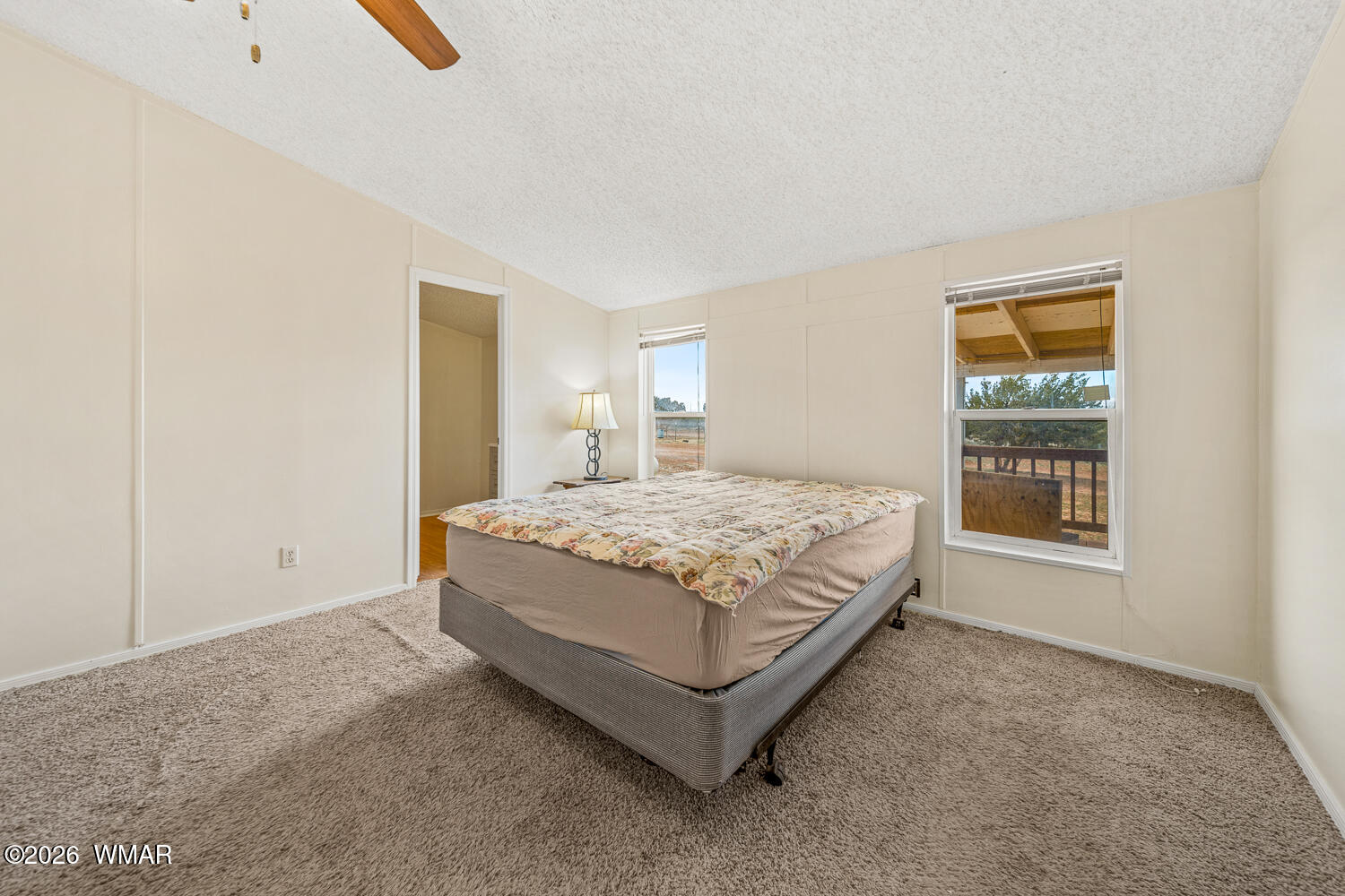 4066 East Pinto Road Snowflake, AZ 85937 - Photo 31 of 49 Extra Large Primary Bedroom