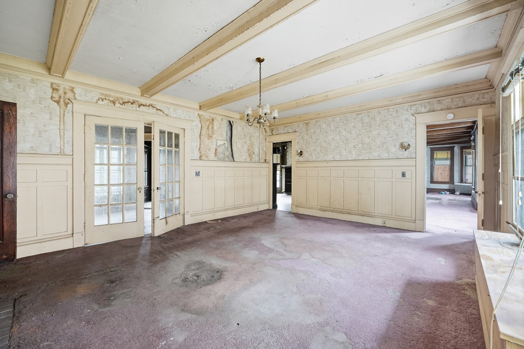 129 Morgan Street Holyoke, MA 01040 - Photo 22 of 26