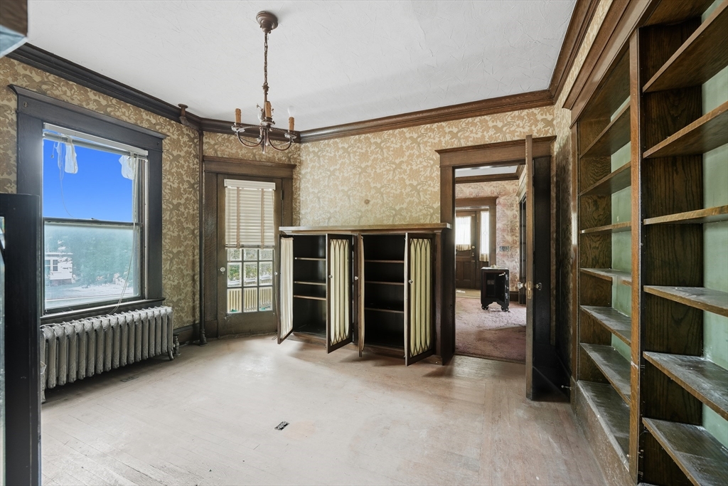 129 Morgan Street Holyoke, MA 01040 - Photo 25 of 26