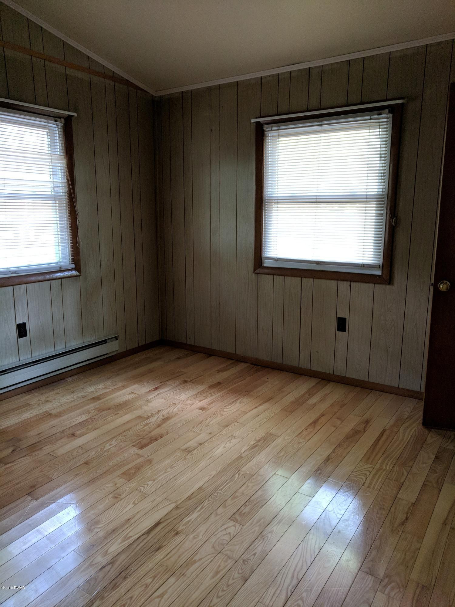 133 Hound Road Dingmans Ferry, PA 18328 - Photo 17 of 24