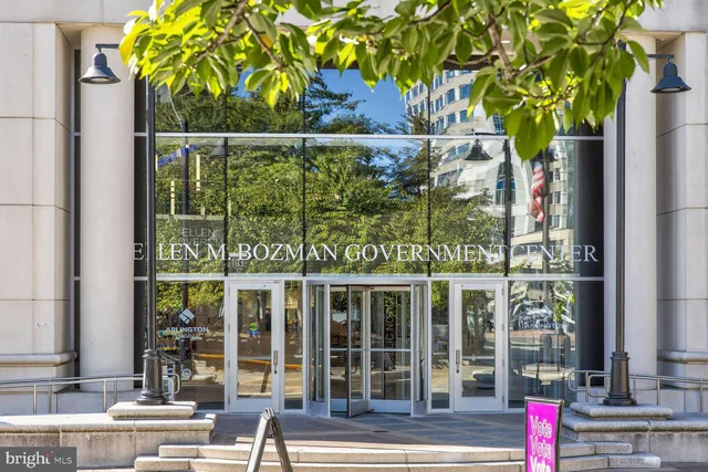 $459,500 | 2330 14th Street North, Unit 205, Arlington, VA 22201