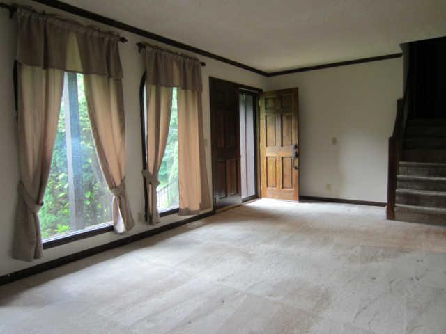 2120 Osburn Road Arrington, TN 37014 - Photo 3 of 20 Living room with steps to upper level