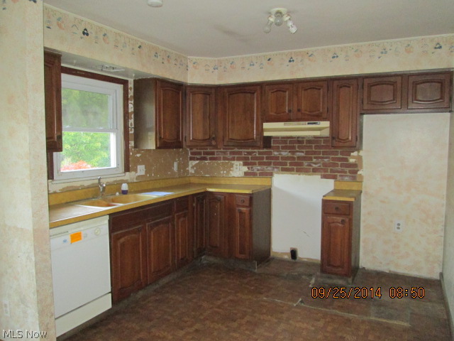 10085 Williams Road Diamond, OH 44412 - Photo 4 of 10 Gallery Image 4