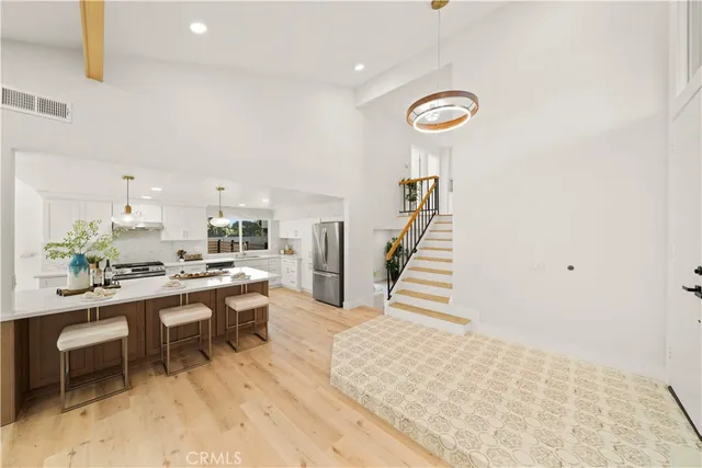 $1,458,000 | 25202 Arcadian Avenue, Mission Viejo, CA 92691