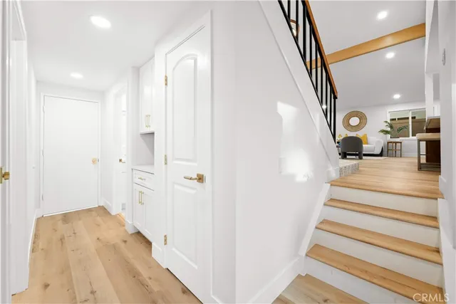 $1,458,000 | 25202 Arcadian Avenue, Mission Viejo, CA 92691