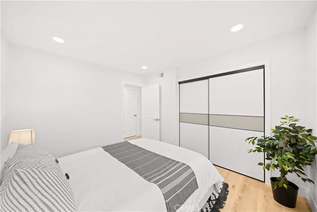 $1,458,000 | 25202 Arcadian Avenue, Mission Viejo, CA 92691