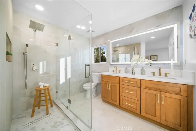 $1,458,000 | 25202 Arcadian Avenue, Mission Viejo, CA 92691