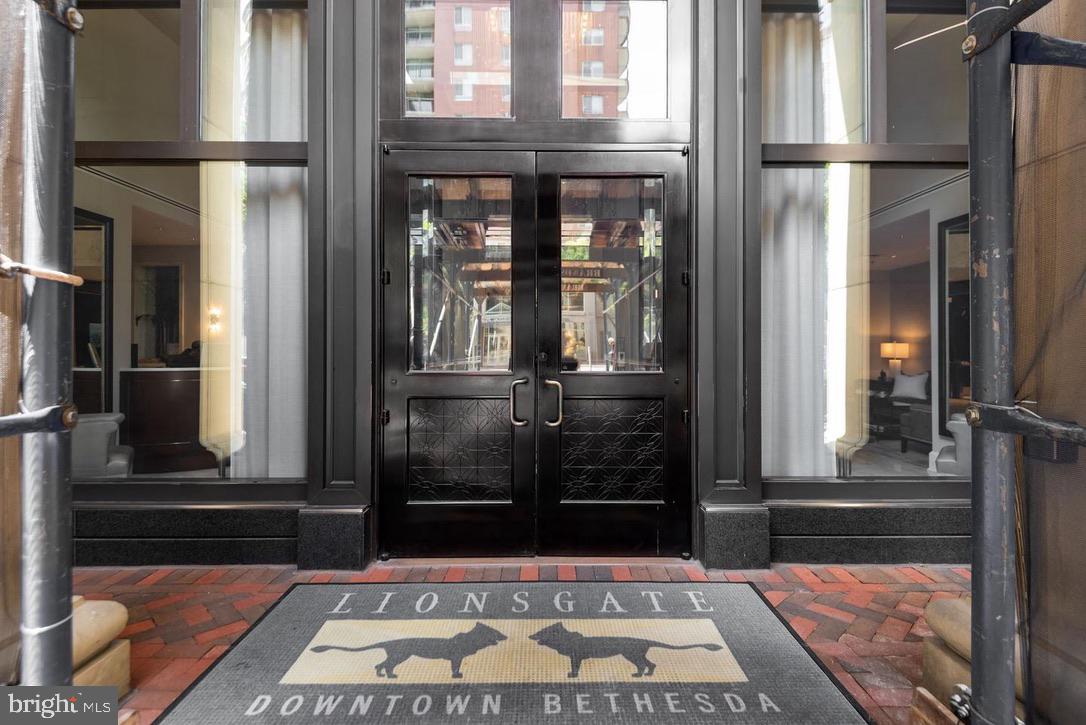 7710 Woodmont Avenue, Unit 911 Bethesda, MD 20814 - Photo 20 of 25 a view of a door of a house