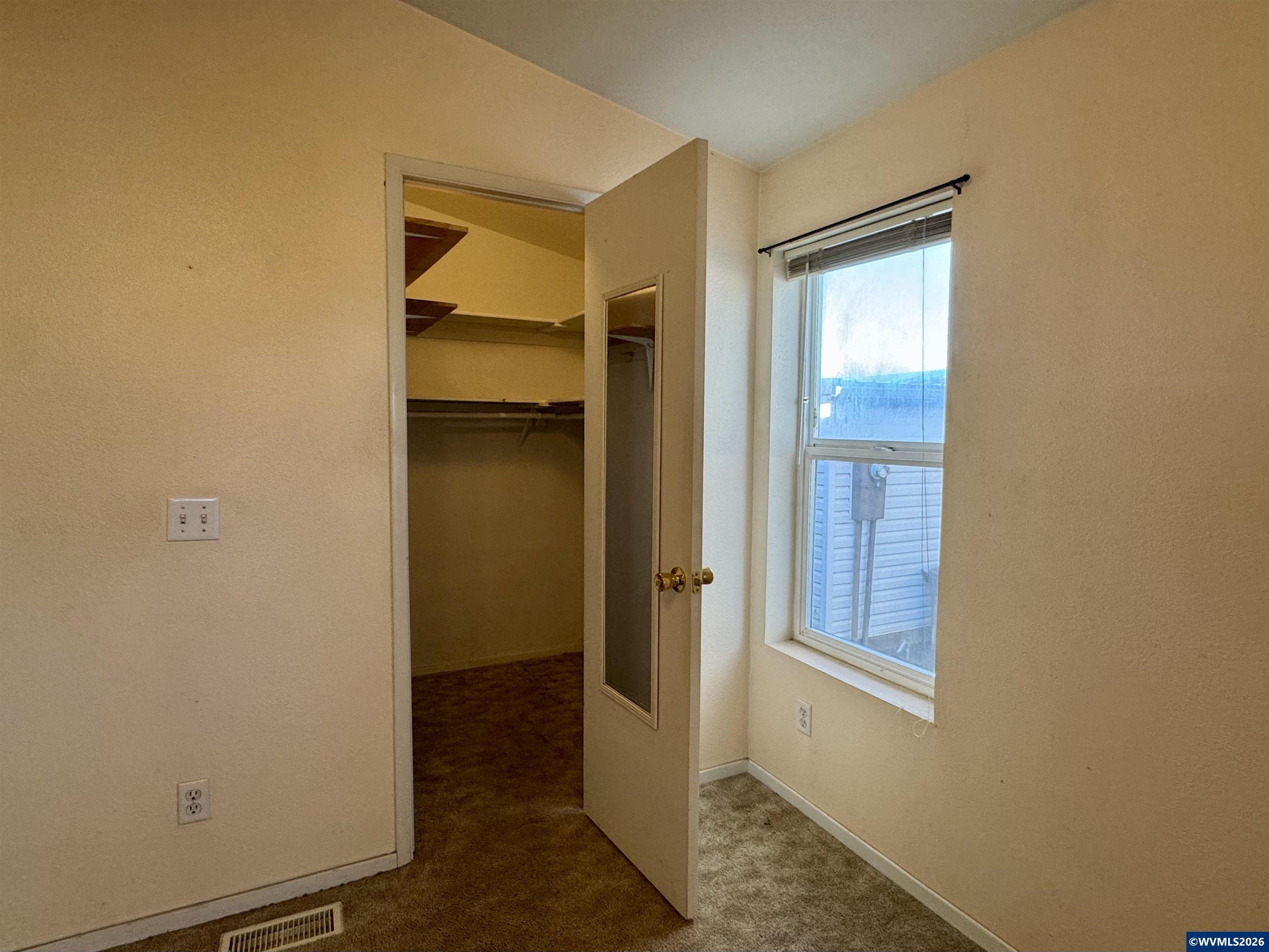 141 South 17th Street, Unit 7 Independence, OR 97351 - Photo 19 of 34