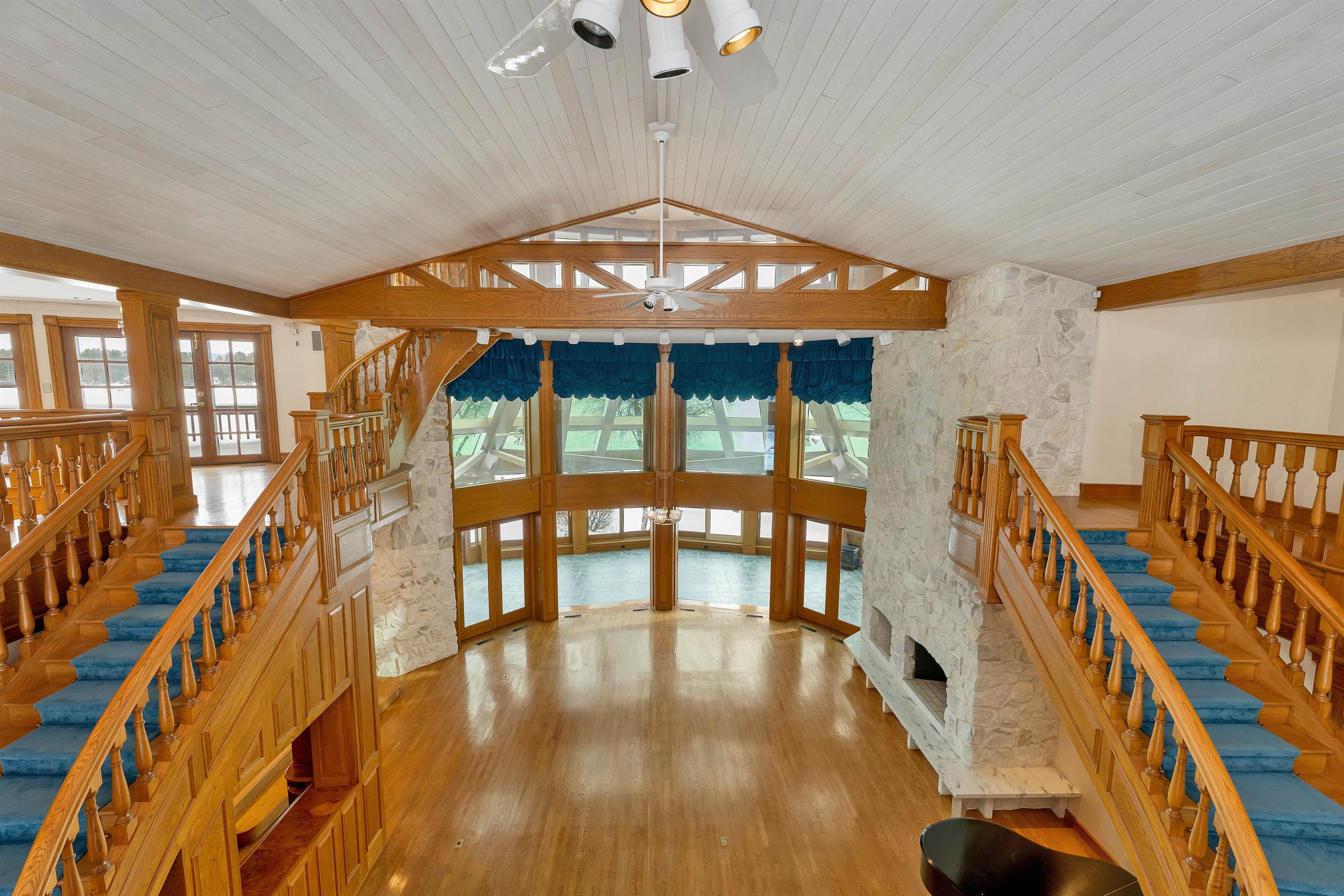 211 Dockham Shore Road Gilford, NH 03249 - Photo 36 of 60