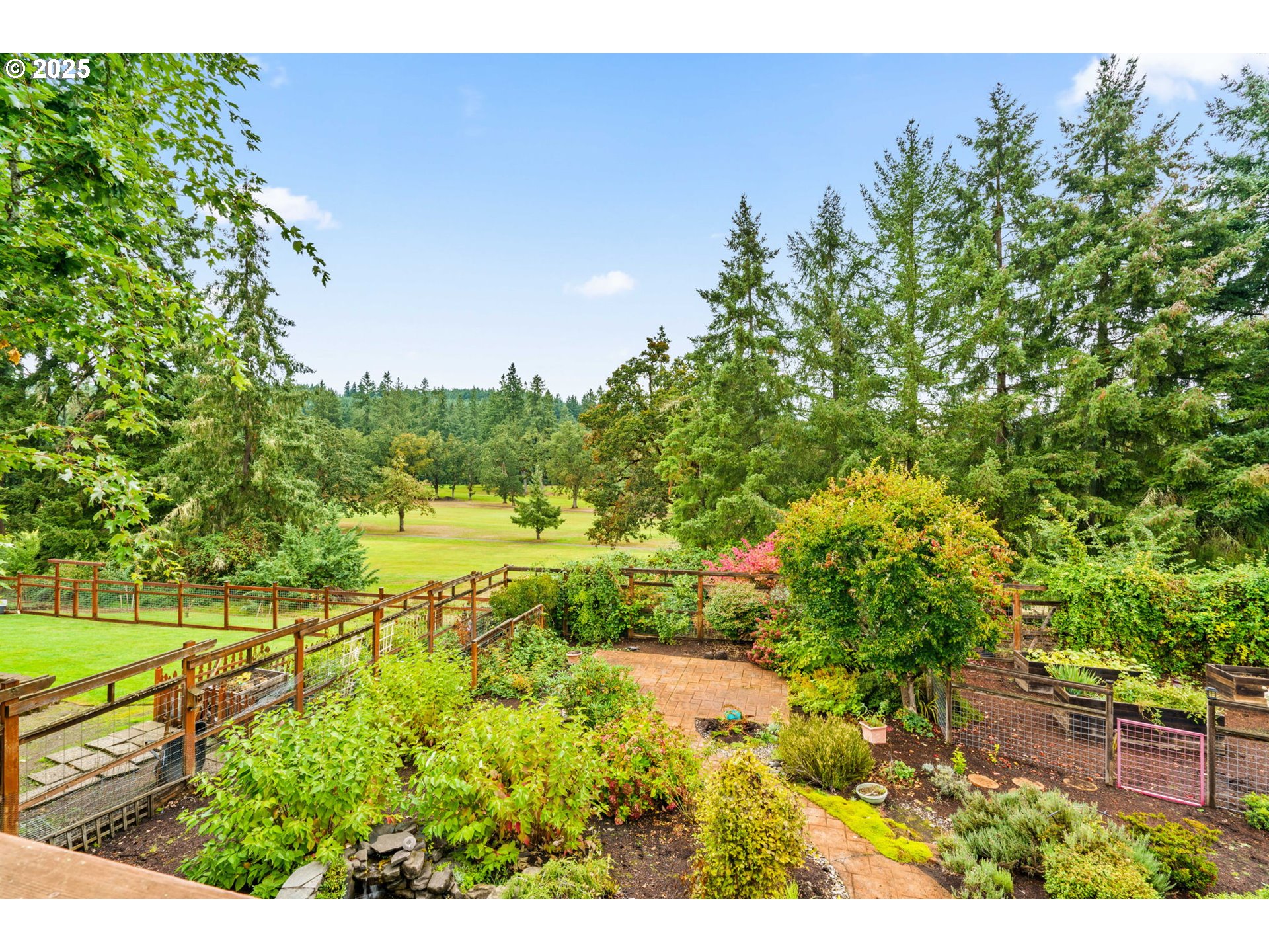 610 Holly Avenue Cottage Grove, OR 97424 - Photo 22 of 30