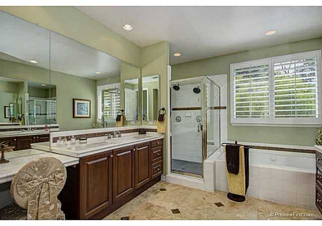 2907 Rancho Cortes Carlsbad, CA 92009 - Photo 12 of 19 Gallery Image 12