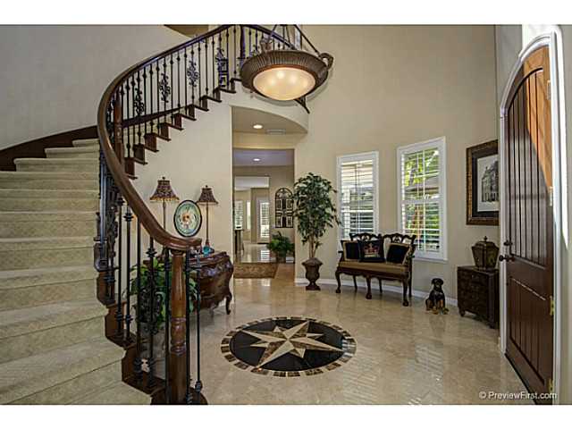 2907 Rancho Cortes Carlsbad, CA 92009 - Photo 3 of 19 Gallery Image 3
