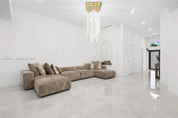 $5,200 | 3634 Southwest 156th Court, Unit 3634, Miami, FL 33185