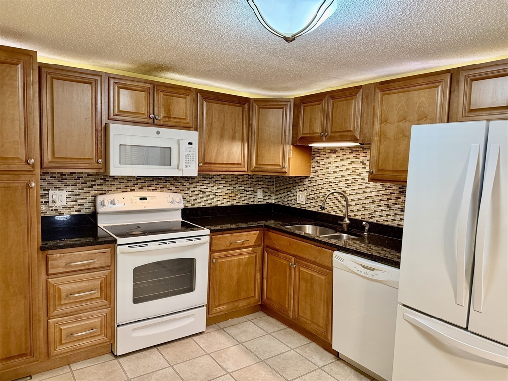 8 9th Street, Unit 111 Medford, MA 02155 - Photo 3 of 37