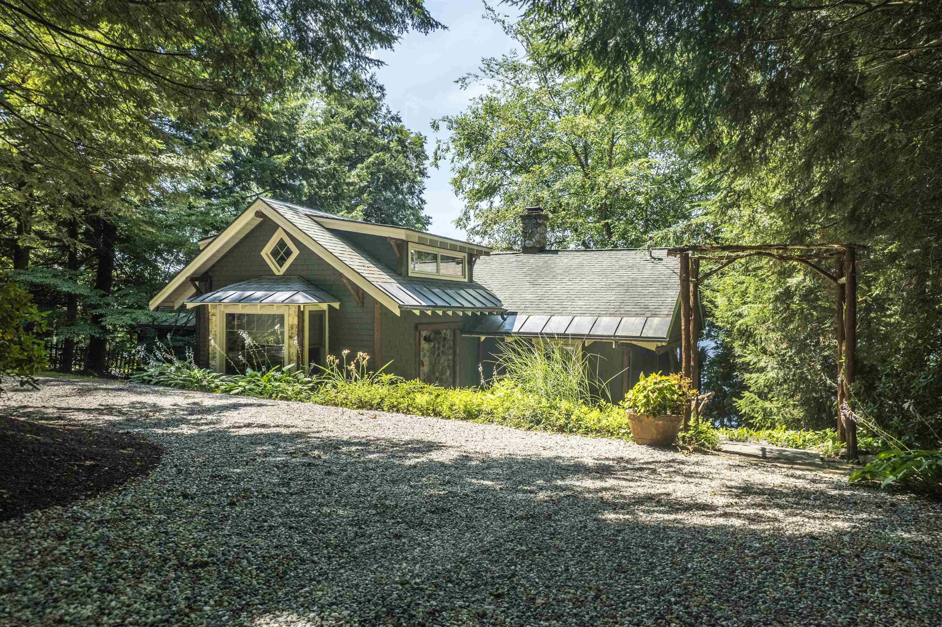 289 Ledgemere Point Hubbardton, VT 05732 - Photo 8 of 45