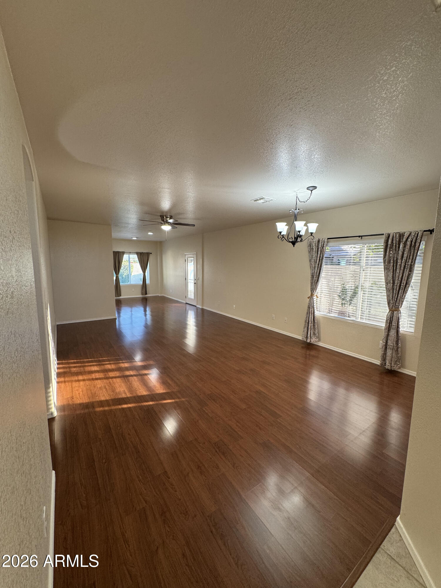 11065 West Marco Polo Road Peoria, AZ 85373 - Photo 2 of 23