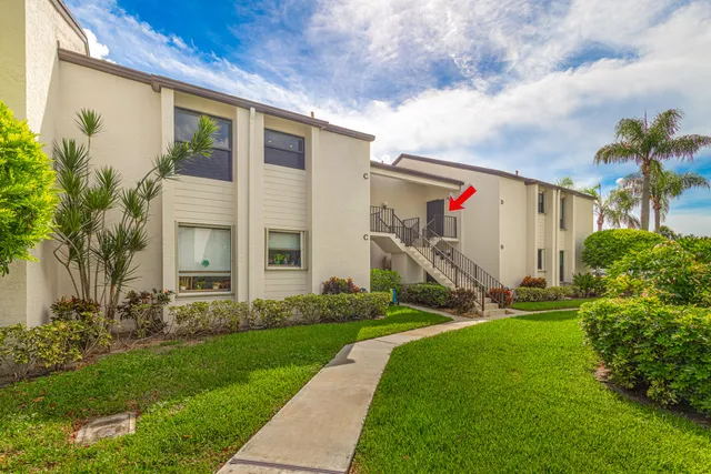 $2,200 | 102 Wingfoot Drive, Unit D, Jupiter, FL 33458