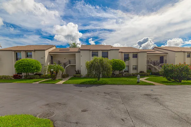 $2,200 | 102 Wingfoot Drive, Unit D, Jupiter, FL 33458