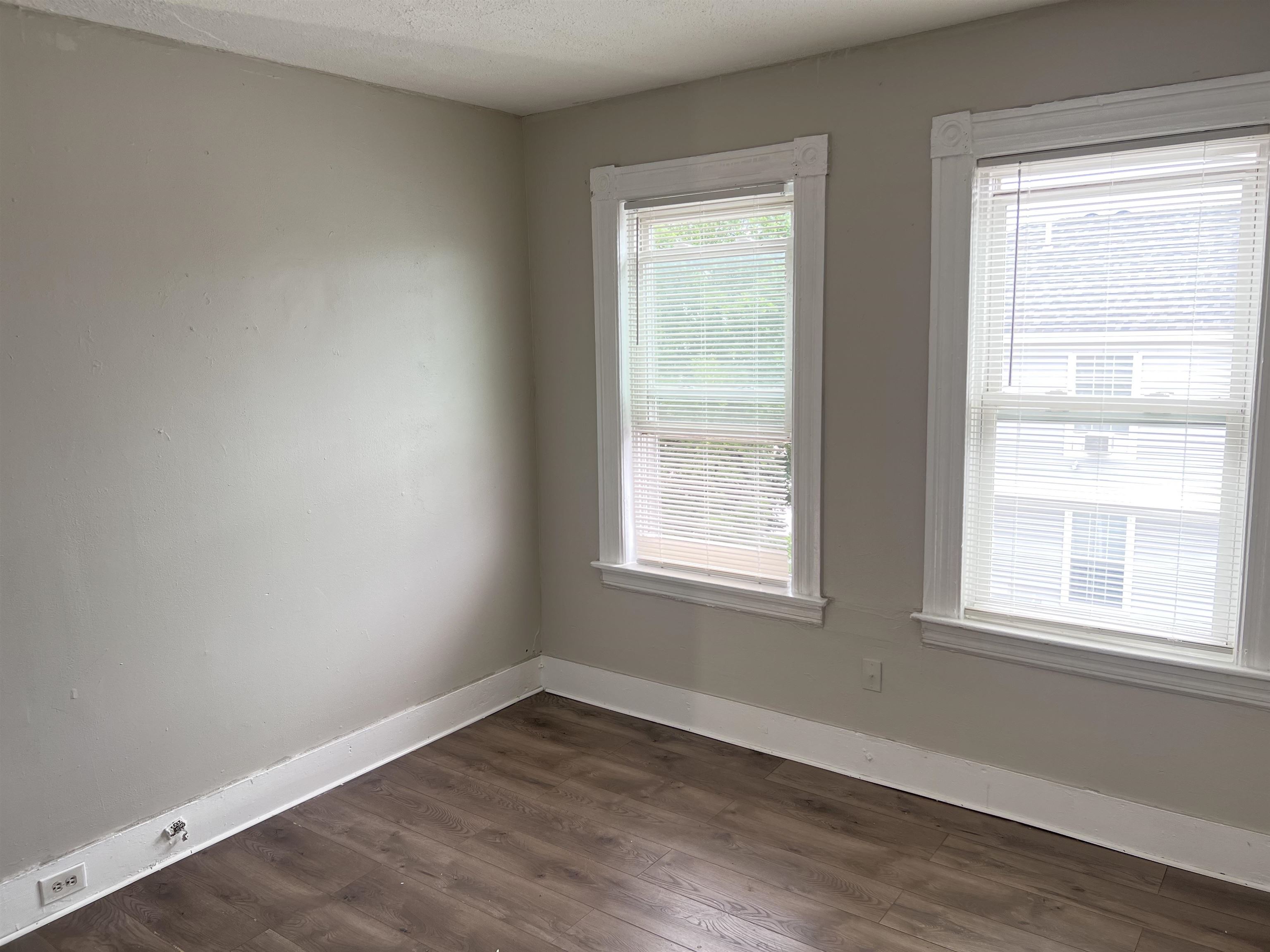 269 Cedar Street Manchester, NH 03103 - Photo 8 of 19