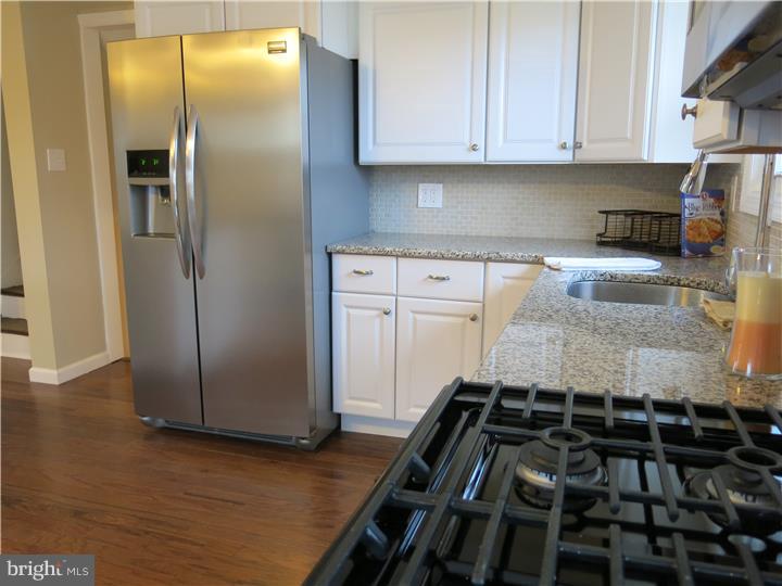 318 Keller Road Glendora, NJ 08029 - Photo 6 of 25 Kitchen