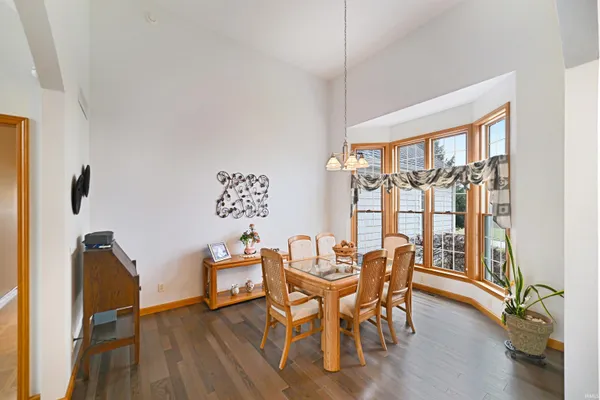 $595,000 | 13826 North 560 East, Syracuse, IN 46567