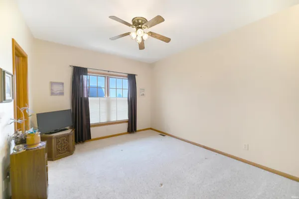 $595,000 | 13826 North 560 East, Syracuse, IN 46567