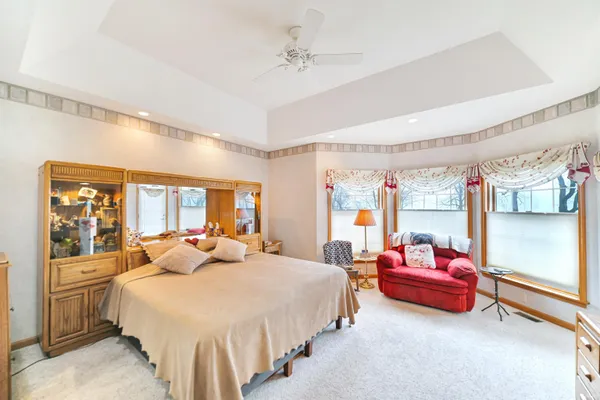 $595,000 | 13826 North 560 East, Syracuse, IN 46567