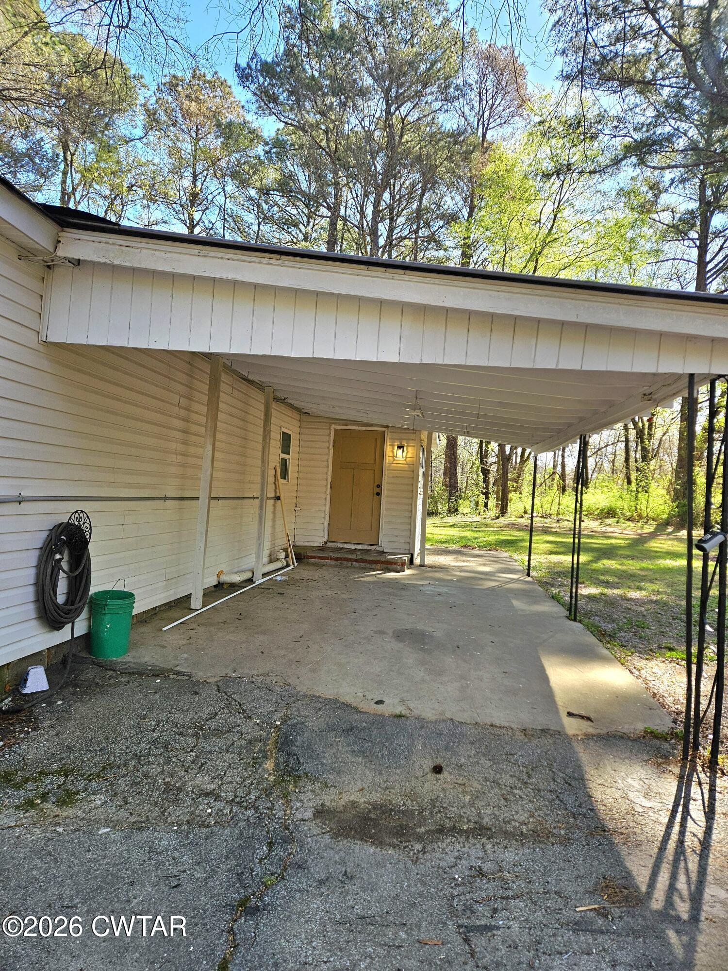 550 Lawrence Switch Road Jackson, TN 38305 - Photo 22 of 25 a view of back yard from a window