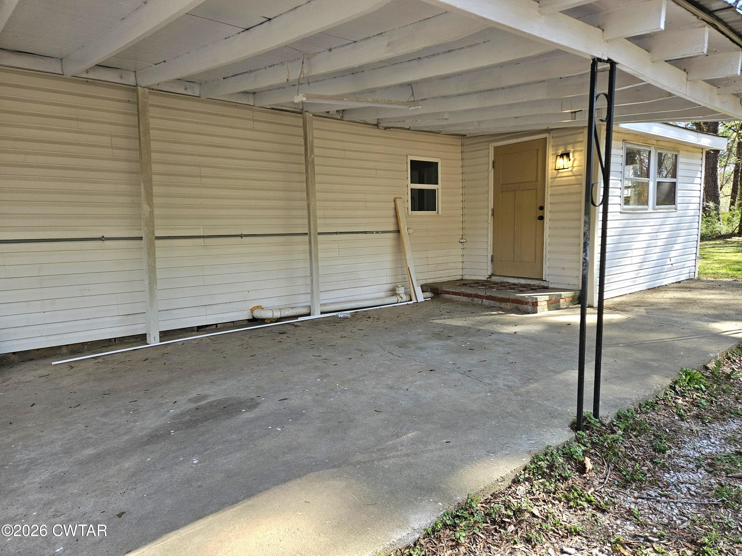 550 Lawrence Switch Road Jackson, TN 38305 - Photo 23 of 25 a view of a house with a street