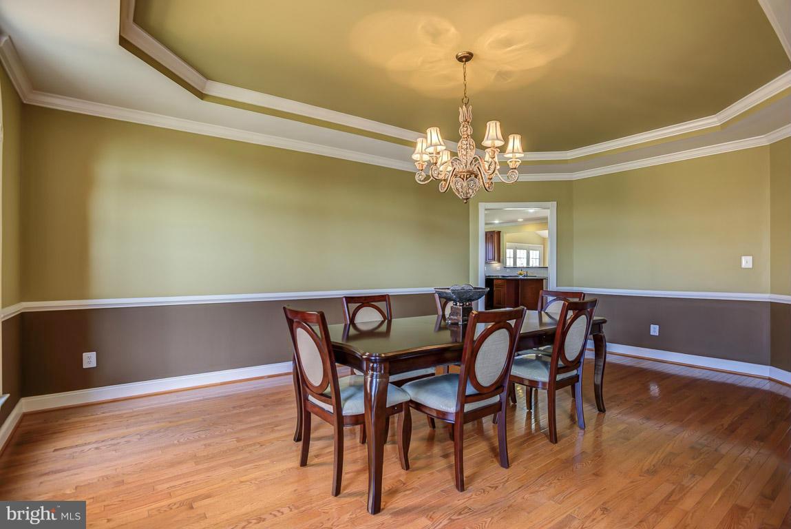 18060 Dry Mill Road Leesburg, VA 20175 - Photo 13 of 30 Dining Room