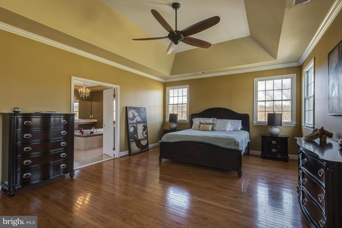 18060 Dry Mill Road Leesburg, VA 20175 - Photo 15 of 30 Bedroom (Master)