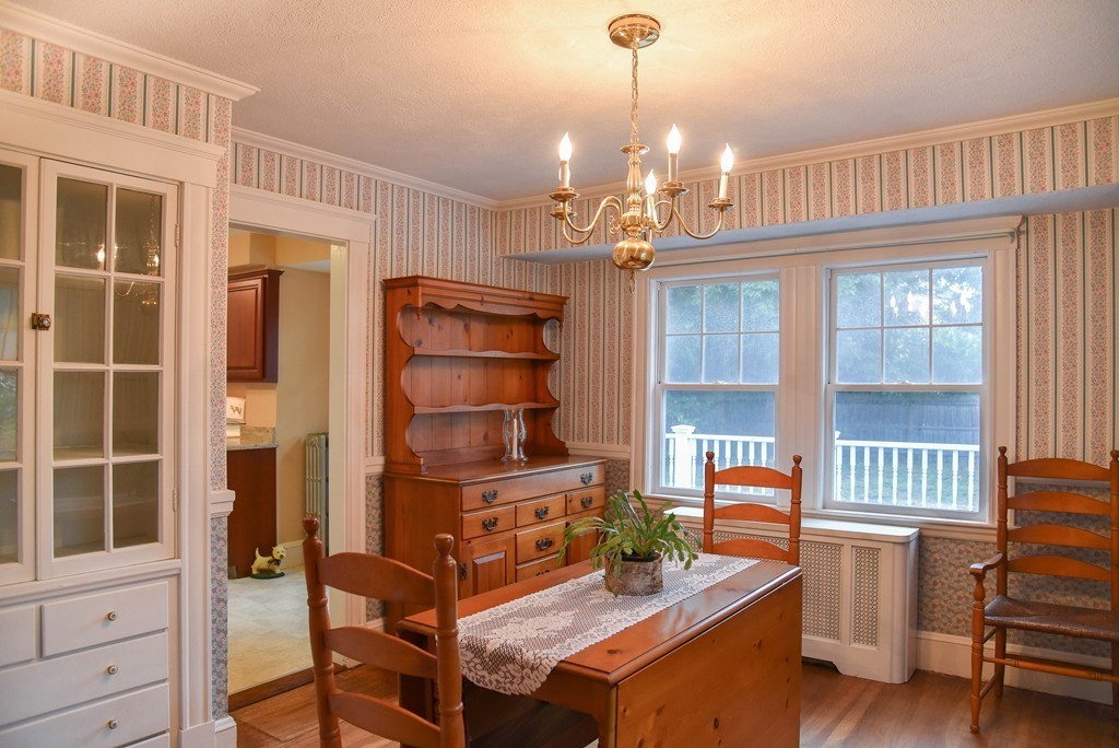 38 Lovell Road Melrose, MA 02176 - Photo 6 of 19 Gallery Image 6