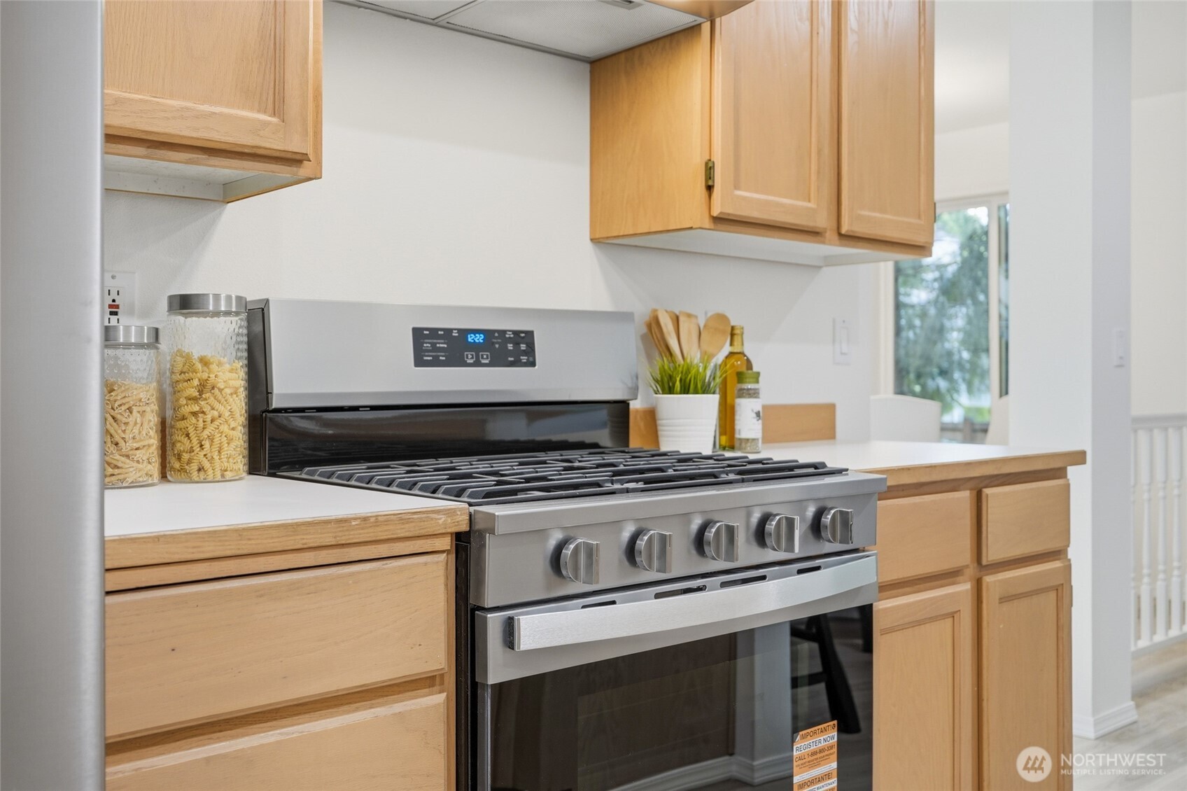 4832 165th Place Southwest Edmonds, WA 98026 - Photo 13 of 36