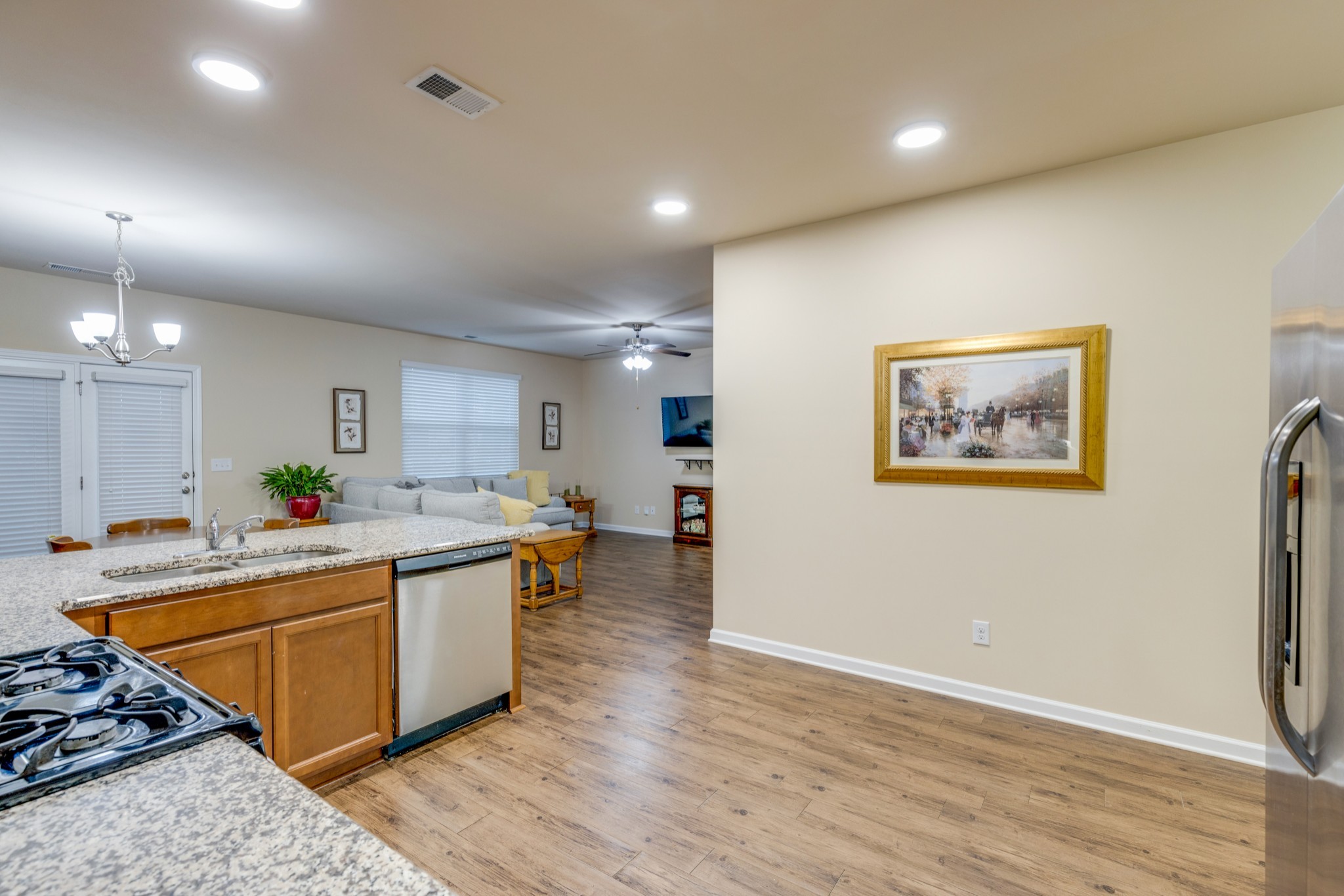 704 Prominence Road Columbia, TN 38401 - Photo 10 of 34 Gallery Image 10