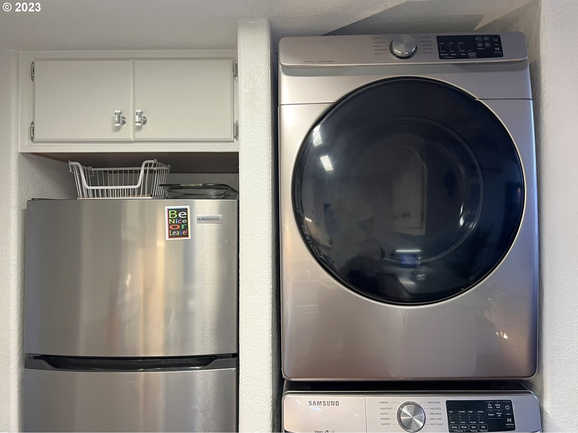 97748 North Bank Chetco River Road, Unit 15 Brookings, OR 97415 - Photo 32 of 48 a close up view of a washer and dryer