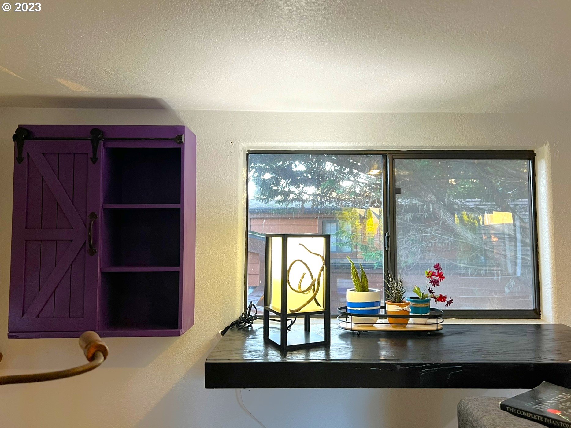 97748 North Bank Chetco River Road, Unit 15 Brookings, OR 97415 - Photo 48 of 48 a living room with furniture