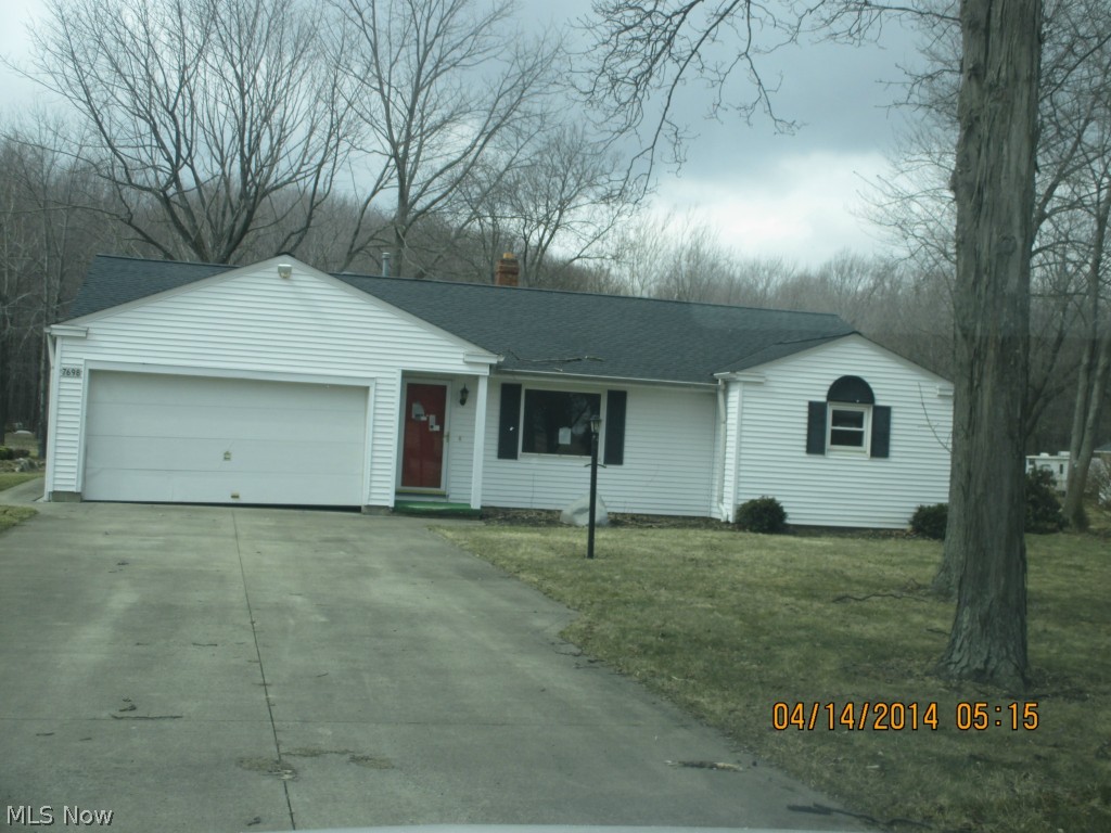 7698 Brakeman Road Painesville, OH 44077 - Photo 1 of 10