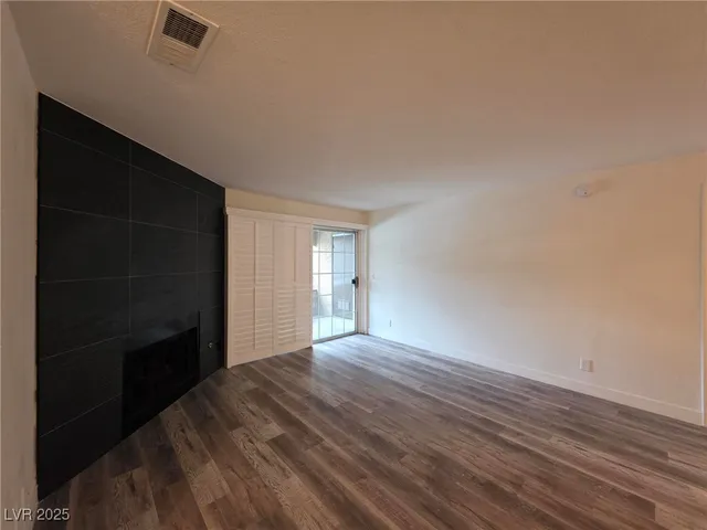 $1,950 | 2200 South Fort Apache Road, Unit 2023, Las Vegas, NV 89117