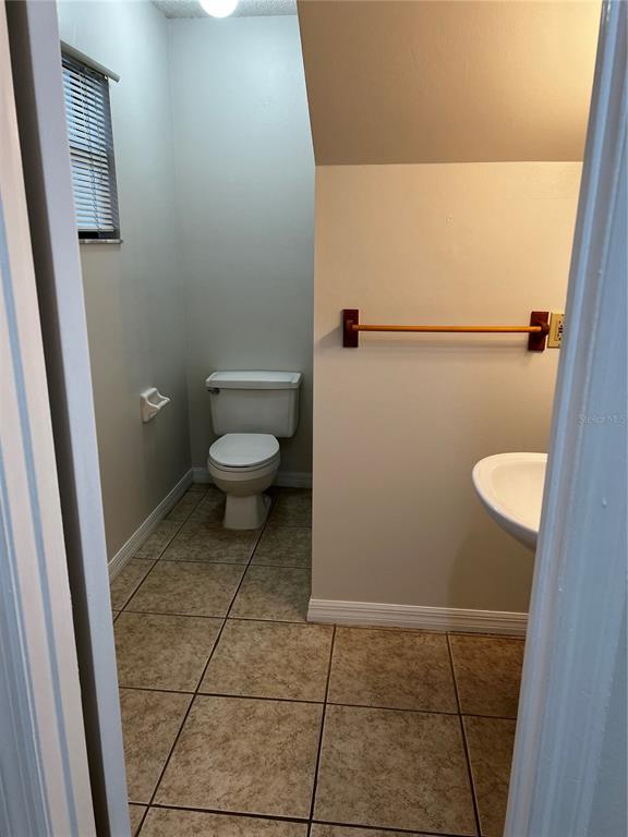 8224 Breeze Cove Lane Orlando, FL 32819 - Photo 8 of 15