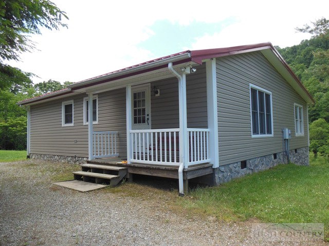 68 Doe Ridge Lane Sparta, NC 28675 - Photo 1 of 16 Gallery Image 1