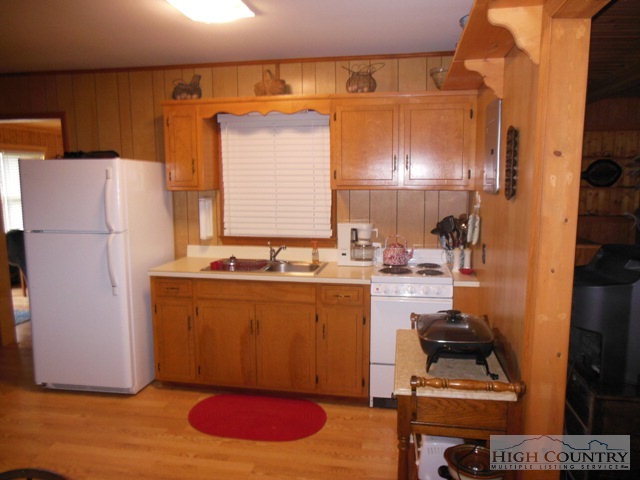 68 Doe Ridge Lane Sparta, NC 28675 - Photo 8 of 16 Gallery Image 8