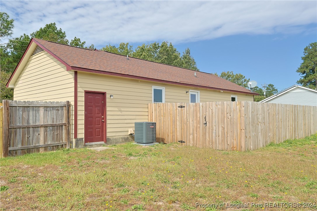 10109 Rockfish Road Raeford, NC 28376 - Photo 3 of 15